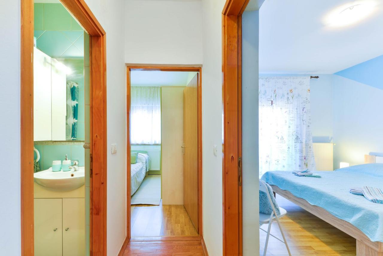 Villa Niko With Private Swimming Pool